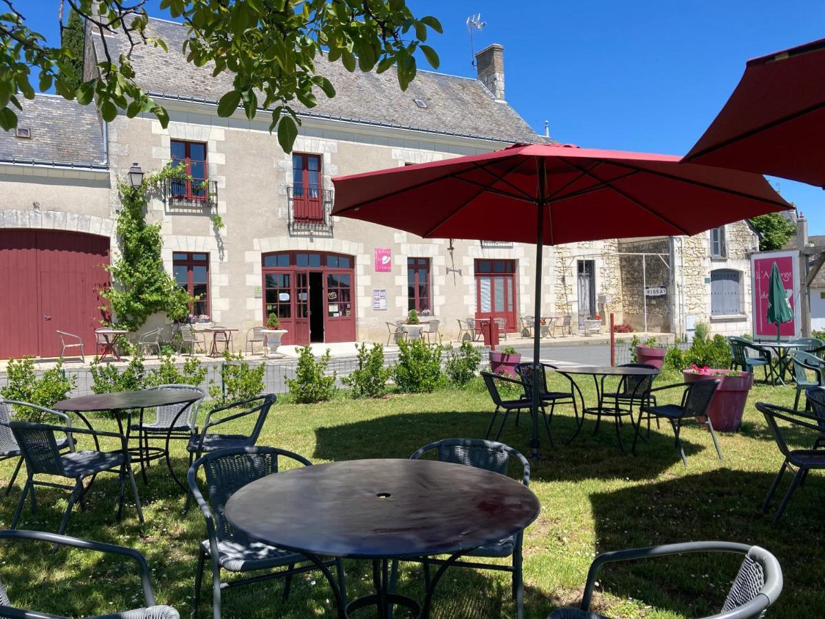 Logis Auberge De Crissay Exterior photo