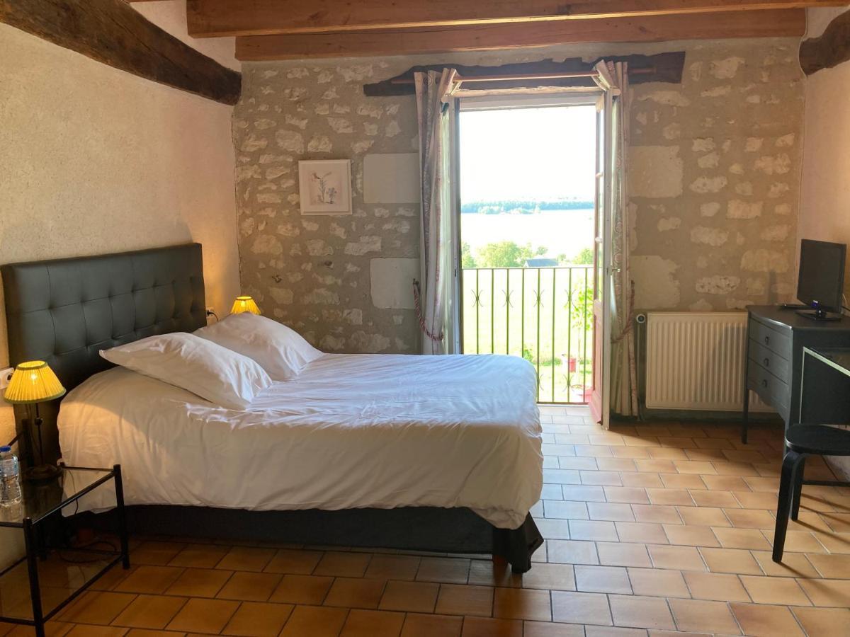 Logis Auberge De Crissay Exterior photo