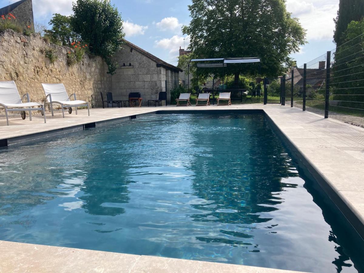 Logis Auberge De Crissay Exterior photo