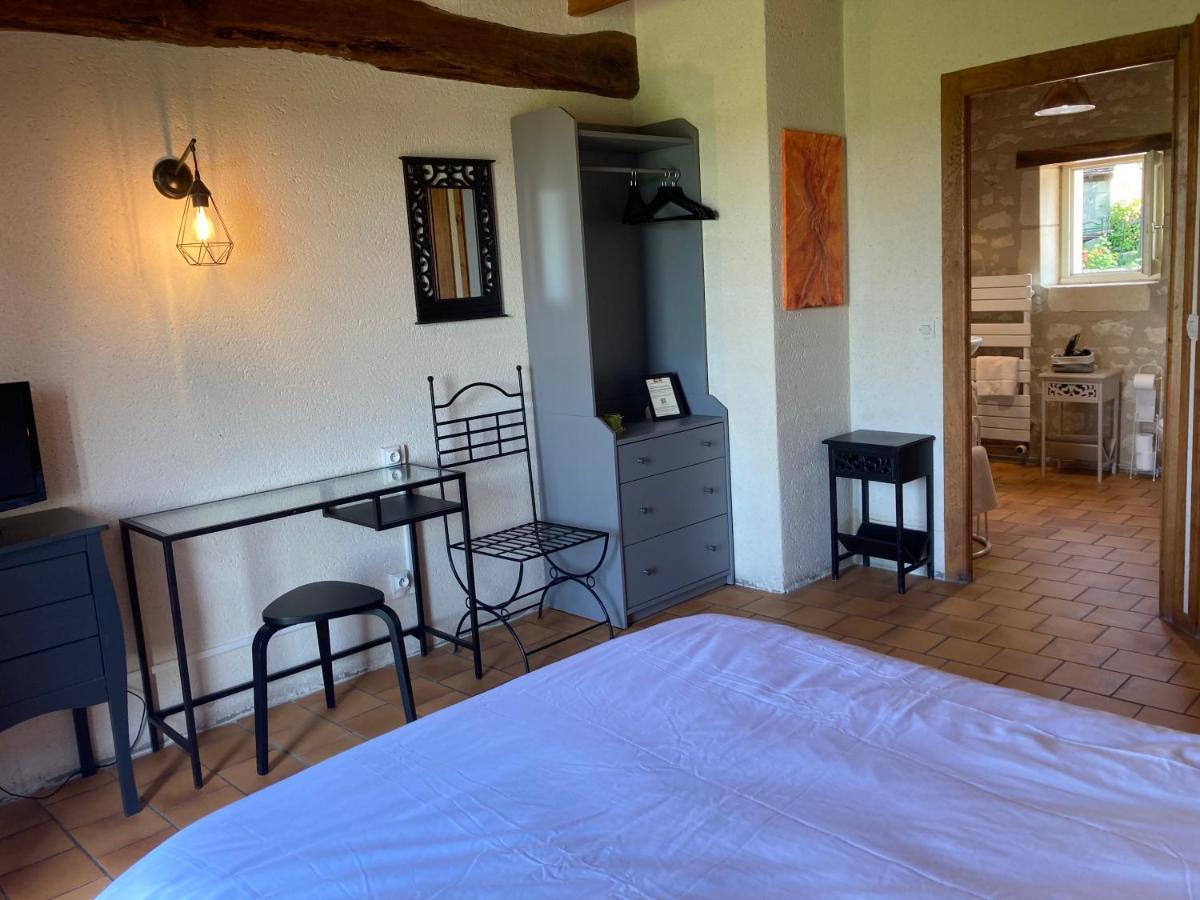 Logis Auberge De Crissay Exterior photo