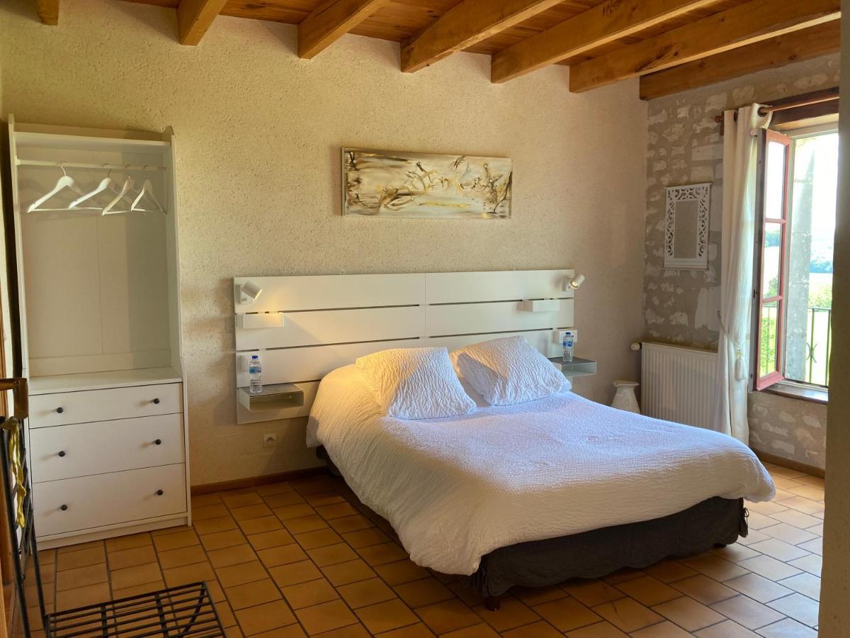 Logis Auberge De Crissay Exterior photo