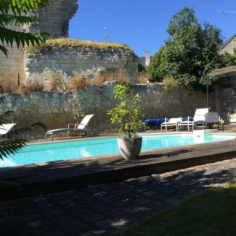 Logis Auberge De Crissay Exterior photo
